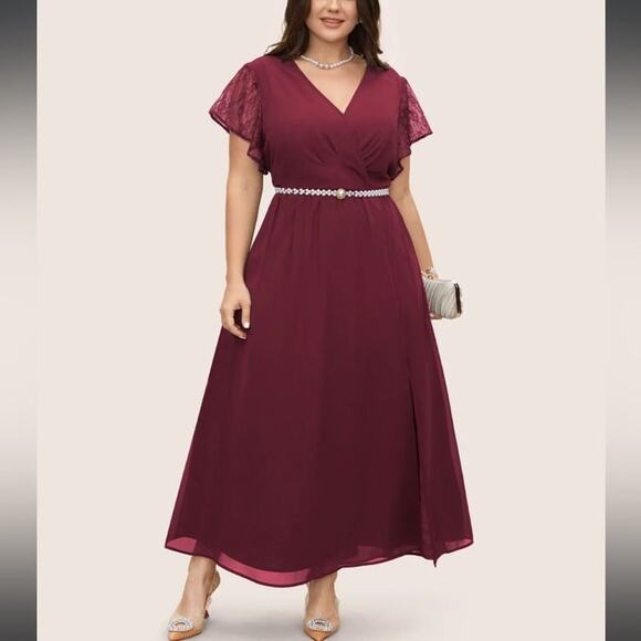 5X 28 Plus Size BloomChic Overlap Collar Crochet Lace Mesh Dress with Pockets - Picture 1 of 3
